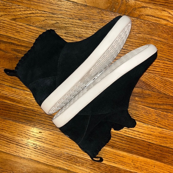 Koolaburra by UGG boots - Picture 3 of 8